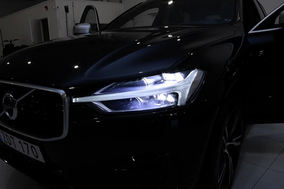 Volvo XC60 8 of 30