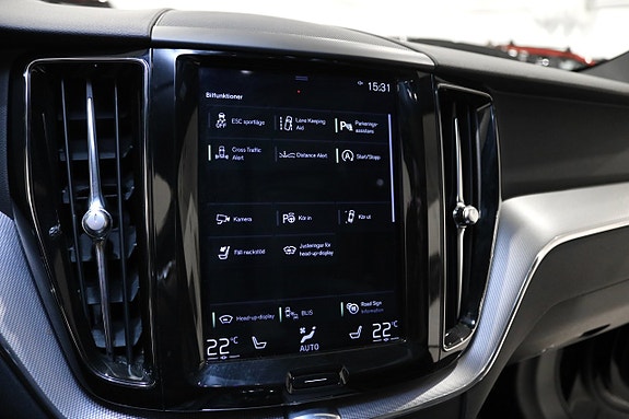 Volvo XC60 26 of 30
