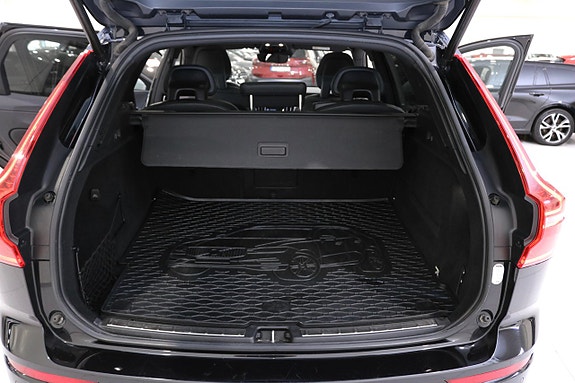Volvo XC60 20 of 30