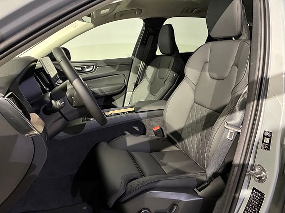 Volvo XC60 6 of 14
