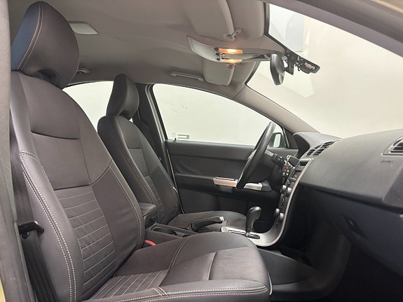 Volvo S40 12 of 19