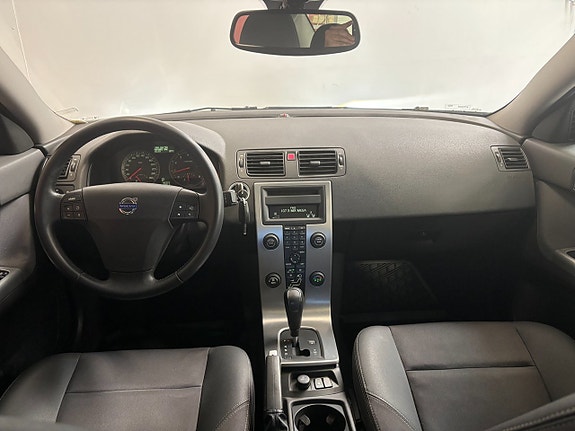 Volvo S40 10 of 19