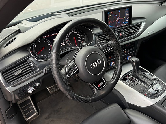 Audi A7 10 of 17
