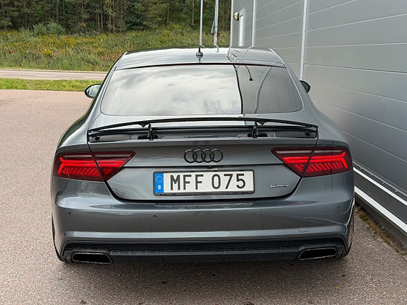 Audi A7 6 of 17