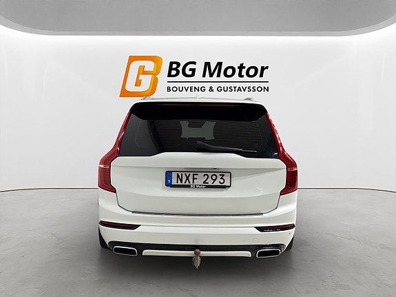 Volvo XC90 5 of 25