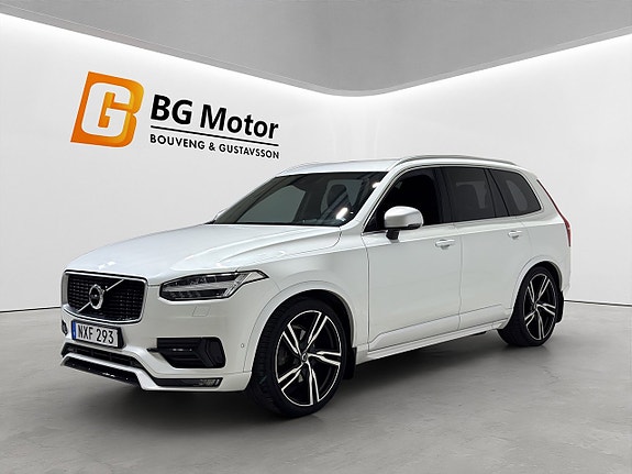 Volvo XC90 8 of 25