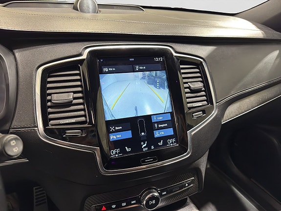 Volvo XC90 22 of 25