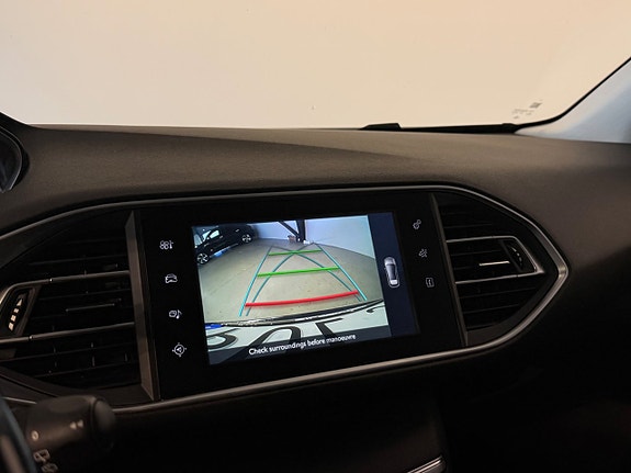 Peugeot 308 12 of 23