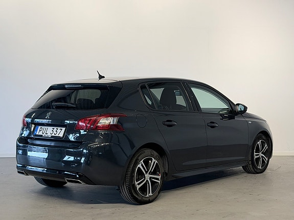 Peugeot 308 2 of 23