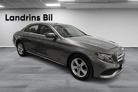 Mercedes-Benz E220 d 3 of 14