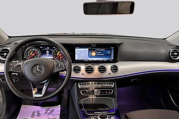Mercedes-Benz E220 d 7 of 14