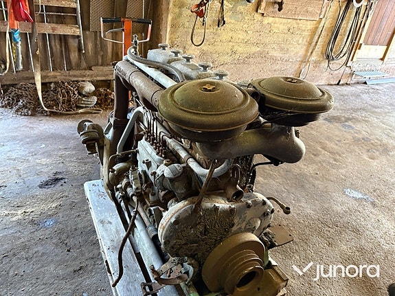 Motor Scania Vabis D 642 8 of 19