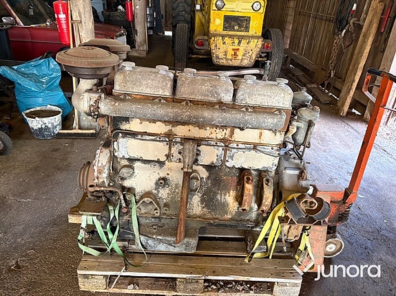 Motor Scania Vabis D 642 15 of 19