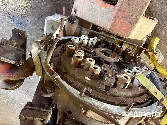 Motor Scania Vabis D 642 16 of 19