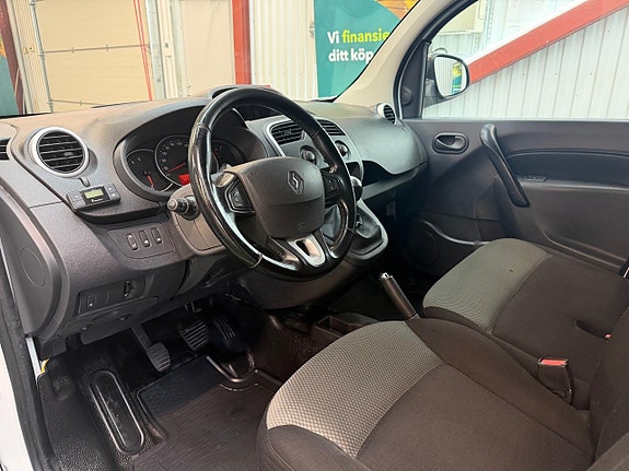 Renault Kangoo Express 14 of 19