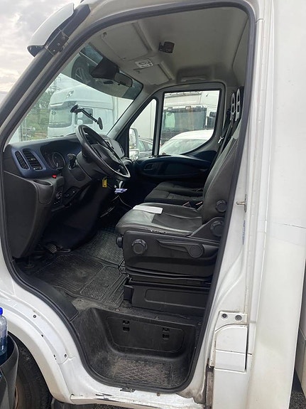 IVECO DAILY 3,0 MOTOR KYLBIL 5 of 6