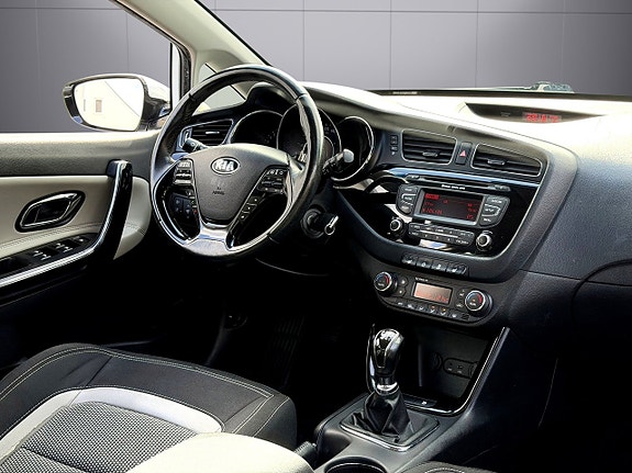 Kia Ceed 10 of 16