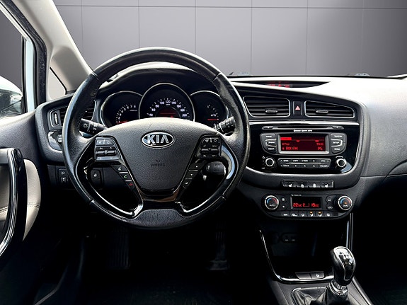 Kia Ceed 15 of 16