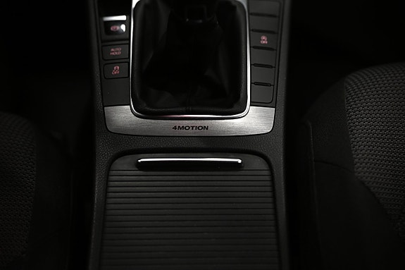 Volkswagen Passat 22 of 25