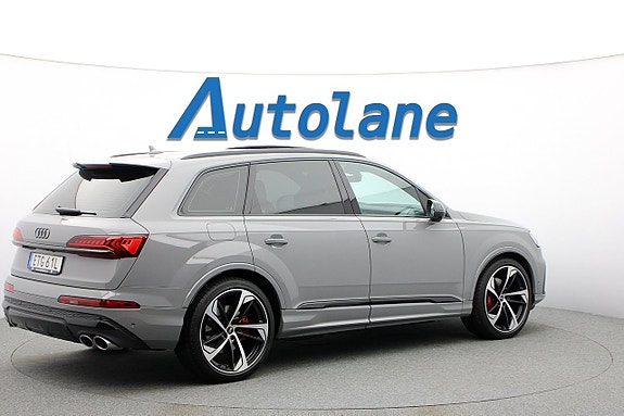 Audi Q7 8 of 30