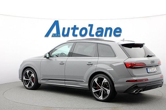 Audi Q7 6 of 30
