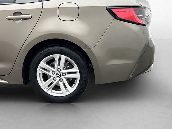 Toyota Corolla 19 of 25
