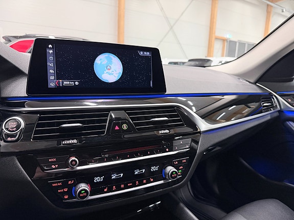 BMW 520d 15 of 22