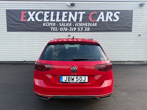 Volkswagen Passat 5 of 21