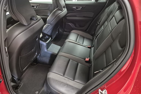 Volvo V60 8 of 10