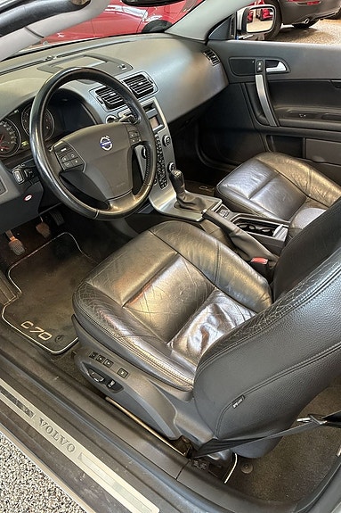 Volvo C70 8 of 9