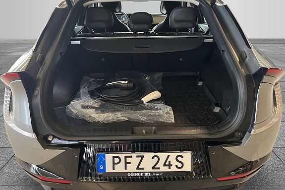 Kia EV6 9 of 14