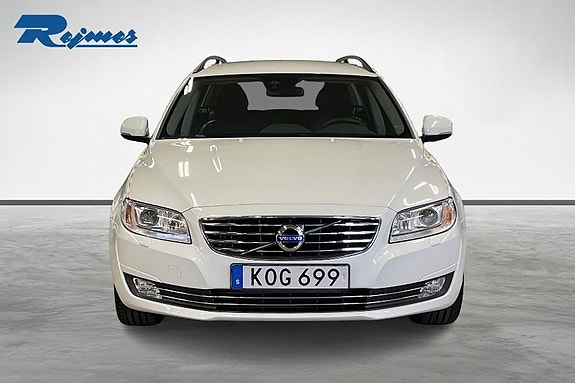 Volvo V70 4 of 13