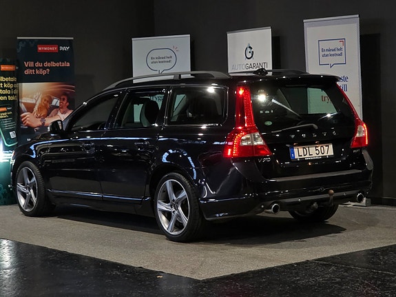 Volvo V70 7 of 18