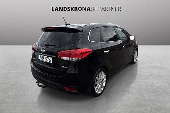 Kia Carens 5 of 30