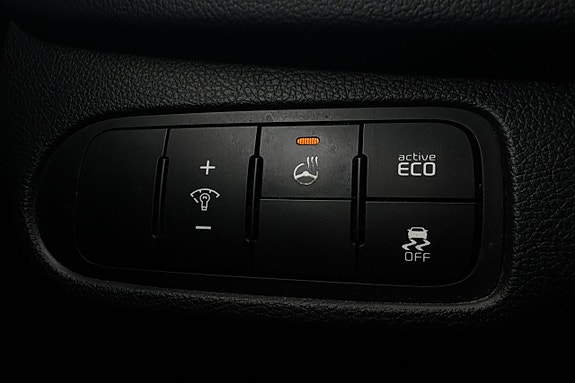 Kia Carens 27 of 30