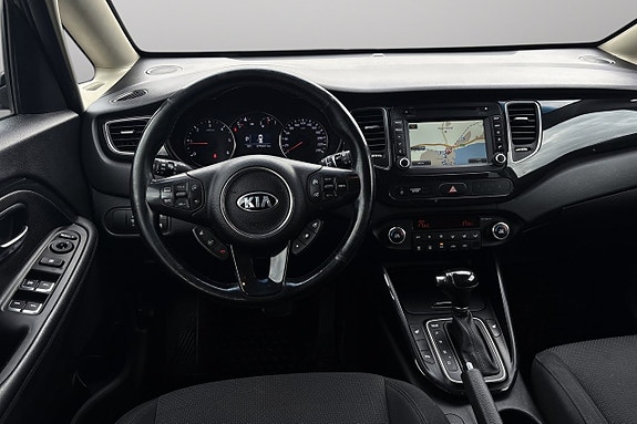 Kia Carens 16 of 30