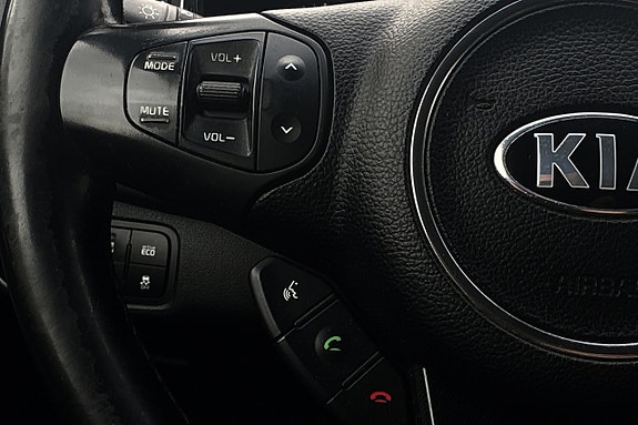 Kia Carens 17 of 30