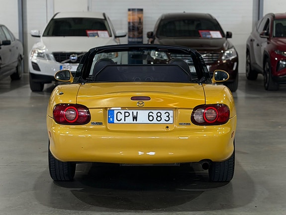 Mazda MX-5 12 of 25