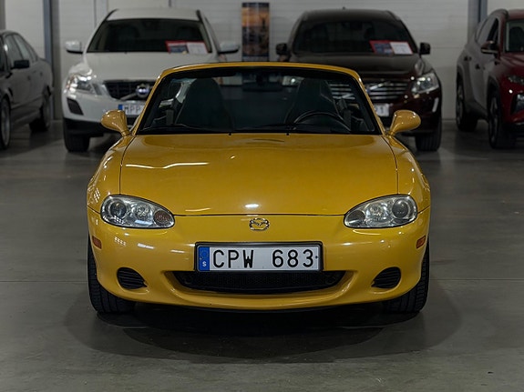Mazda MX-5 4 of 25