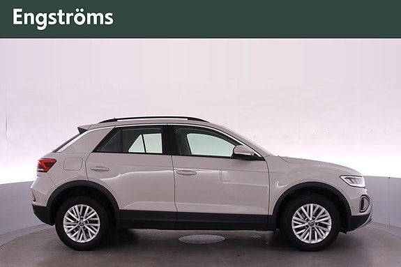 Volkswagen T-Roc 2 of 14