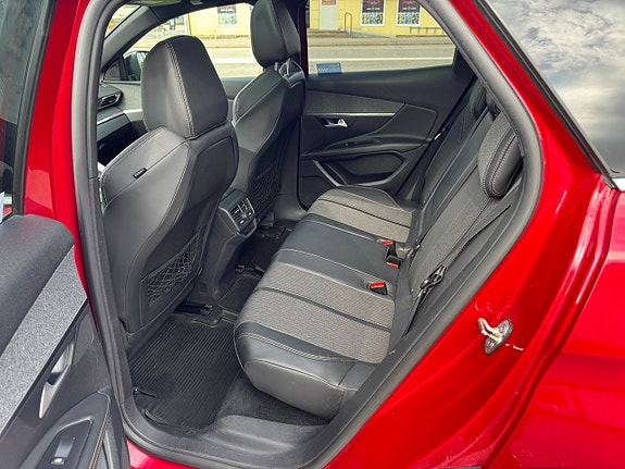 Peugeot 3008 17 of 19
