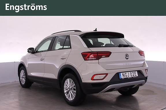 Volkswagen T-Roc 4 of 15