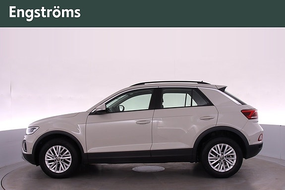 Volkswagen T-Roc 5 of 15