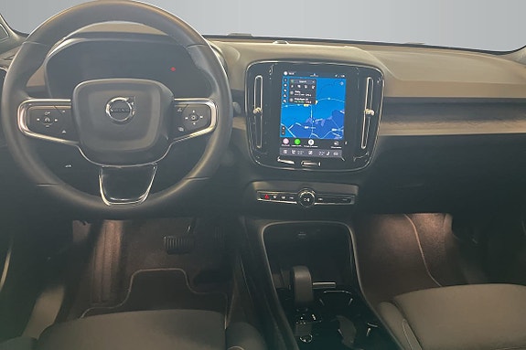 Volvo C40 12 of 15