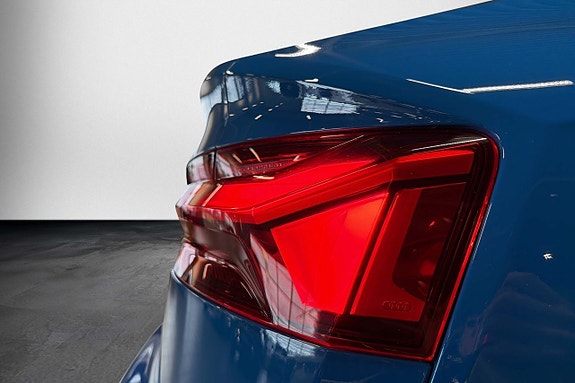 Audi A5 12 of 17