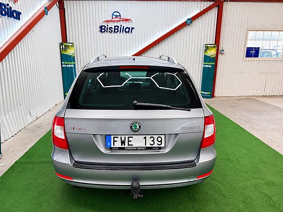 Skoda Superb 6 of 22