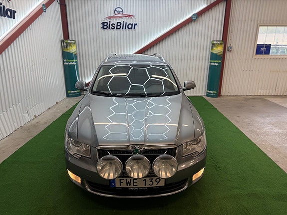 Skoda Superb 4 of 24