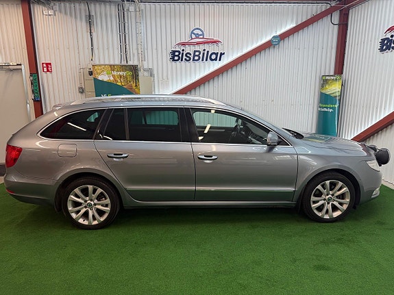 Skoda Superb 9 of 24