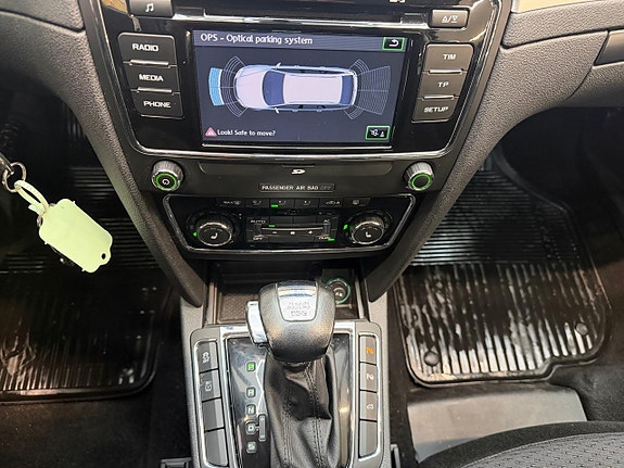 Skoda Superb 15 of 24