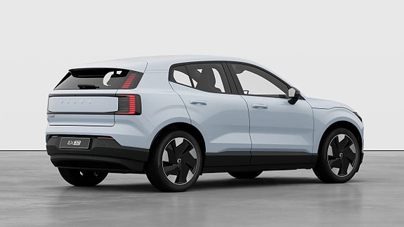 Volvo EX30 4 of 12